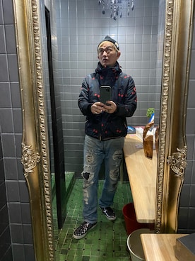 「SuperDry（スーパードライ）のアイテム」を使った、平野誠さん（メンズ・174cm）の冬コーディネート