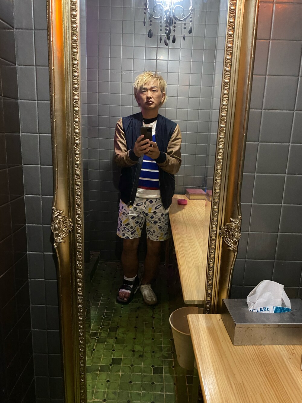 「シャツ好き集まれ、お洒落さんとつながりたい、夏コーデ、ショートパンツ、いいね、save、フォローお願いします🤑」｜「COMMUNE DE PARISのアイテム（その他パンツ、ホワイト系）」を使った、平野誠さん（メンズ・174cm）の夏コーディネートの1枚目の写真