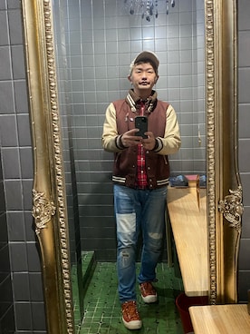 「BEAMS（ビームス）のアイテム（スタジャン）」を使った、平野誠さん（メンズ・174cm）の秋コーディネート