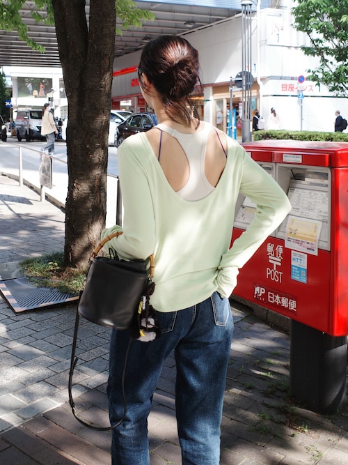 AKTE ストレートデニムパンツ ホワイト ストレートソフトデニムパンツ（デニムパンツ）｜AKTE（アクテ