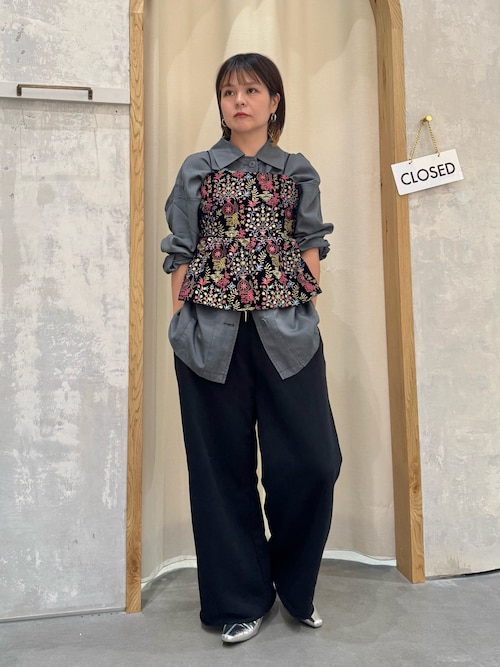 aguni】ベロア刺繍ビスチェ（ベスト）｜CIAOPANIC TYPY（チャオ