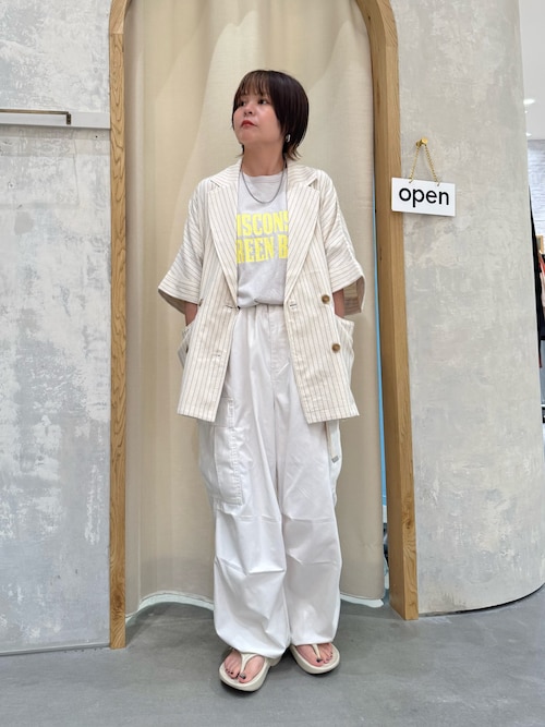 【UNISEX】アシッドウォッシュ加工ロゴTEE