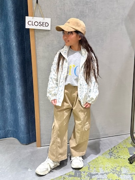 「CIAOPANIC TYPY（チャオパニックティピー）のアイテム（パンツ）」を使った、きな☆ki_naさん（キッズ・124cm）の春コーディネート