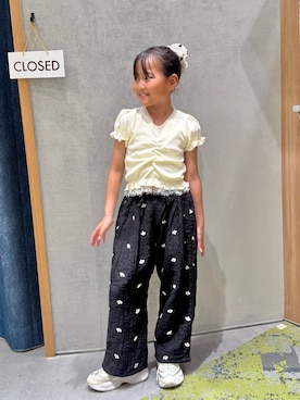 「CIAOPANIC TYPY（チャオパニックティピー）の【KIDS】レースドッキングフロントギャザーリブコンパクトTEE《ZOZO限定カラーあり》（Tシャツ/カットソー、ホワイト系）」を使った、きな☆ki_naさん（レディース・153cm）の夏コーディネート