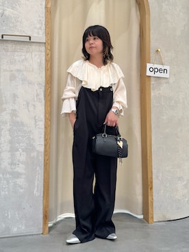 「WILLOW（ウィロー）の【willow】スラックスサロペット（サロペット/オーバーオール、ブラック系）」を使った、きな☆ki_naさん（レディース・153cm）の春コーディネート