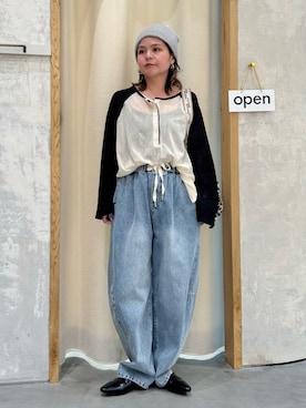 「CIAOPANIC TYPY（チャオパニックティピー）の【2WAY】シアーラグランヘンリーネックTee（Tシャツ/カットソー、ホワイト系）」を使った、きな☆ki_naさん（レディース・153cm）の春コーディネート