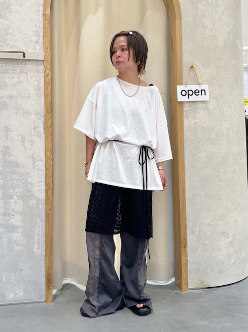 シアースラブワンポイント刺繍オーバー半袖Tee