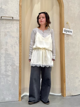 「CIAOPANIC TYPY（チャオパニックティピー）のヘンリーネック配色アンチピリングニット（ニット/セーター、グレー系）」を使った、きな☆ki_naさん（レディース・153cm）の春コーディネート