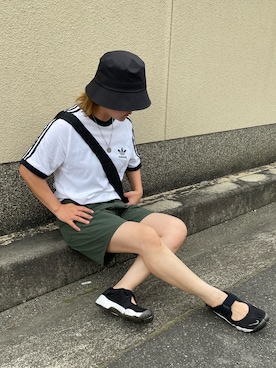 「みんなの白Tフェス」｜「アイテム（スニーカー）」を使った、きな☆ki_naさん（レディース・153cm）の夏コーディネート