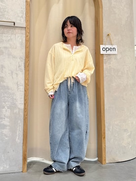 「CIAOPANIC TYPY（チャオパニックティピー）の【2WAY】針抜きシアーホックヘンリートップス（Tシャツ/カットソー、ホワイト系）」を使った、きな☆ki_naさん（レディース・153cm）の春コーディネート