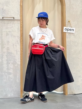 「アイテム（ボディバッグ/ウエストポーチ、レッド系）」を使った、きな☆ki_naさん（レディース・153cm）の春コーディネート