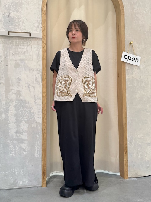 セール】aguniパッチワーク刺繍ベスト（ベスト）｜CIAOPANIC