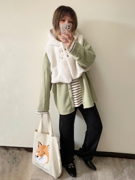 「サテンパンツ」｜「アイテム（ローファー）」を使った、きな☆ki_naさん（レディース・153cm）の冬コーディネート