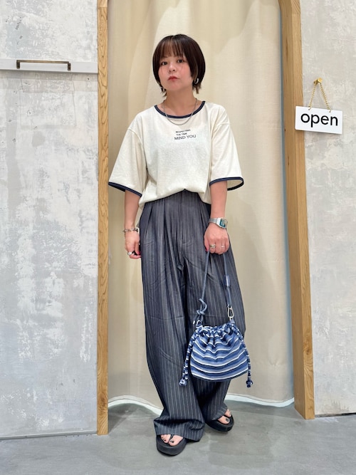 シアースラブロゴ刺繍リンガーTee
