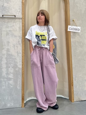 「CIAOPANIC TYPY（チャオパニックティピー）の【UNISEX】【プラスサイズあり】犬＆猫 アソートロゴプリントTee（Tシャツ/カットソー、グレー系）」を使った、きな☆ki_naさん（レディース・153cm）の春コーディネート