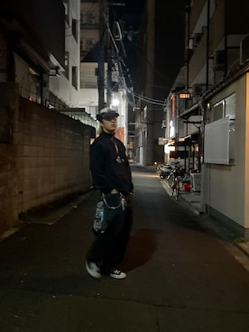 「HUF（ハフ）のアイテム（トップス、ブラック系）」を使った、sndさん（メンズ・172cm）の冬コーディネート