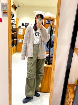 「SPINNS(スピンズ)のアイテム(カーゴパンツ)」を使った、rikaさん(レディース・167cm)の冬コーディネート