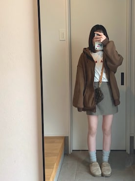 「アイテム（スリッポン）」を使った、chiiさん（レディース・150cm）の秋コーディネート