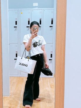 「アイテム（サンダル）」を使った、Ami さん（レディース・144cm）の秋コーディネート