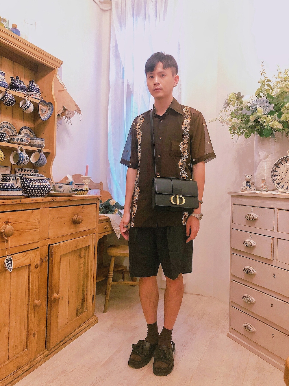 「Diorのアイテム（バッグ、ブラック系）」を使った、Kidd さん（メンズ・172cm）の夏コーディネートの1枚目の写真