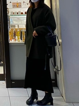 「KBF（ケイビーエフ）のアイテム（ノーカラージャケット）」を使った、emoさん（レディース・167cm）の冬コーディネート