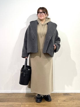 「アイテム（ピーコート）」を使った、まつさん（レディース・162cm・20代）の秋コーディネート