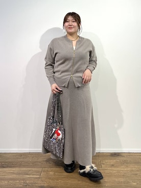 「トートバッグ」｜「アイテム（財布/小物）」を使った、まつさん（レディース・162cm）の冬コーディネート