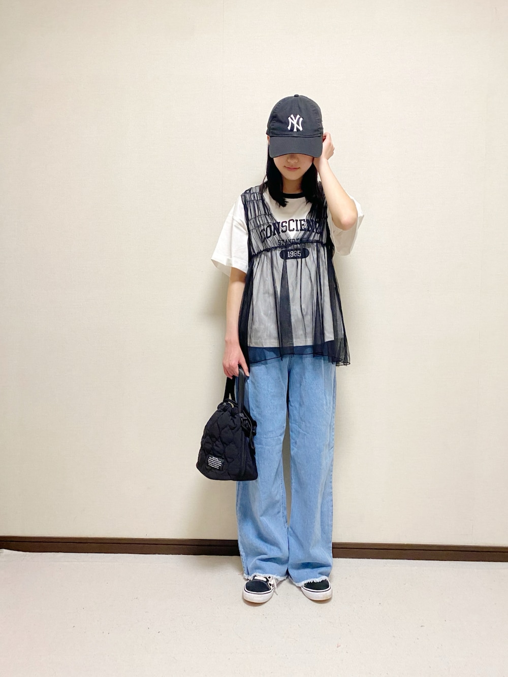 「レイヤードスタイル、チュール、夏コーデ、キッズファッション、中学生、カジュアル、ロゴT、Tシャツ、デニム、NEW ERA、VANS、CIAOPANIC TYPY、GLOBAL WORK」｜「GLOBAL WORKのヘビロッTEE/ワイド半袖/976076（Tシャツ/カットソー、ホワイト系）」を使った、yuuu_soooさん（キッズ・155cm）の夏コーディネートの1枚目の写真