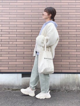 「Kastane（カスタネ）のリバーシブルボアブルゾン（ブルゾン）」を使った、ぷしゅさん（レディース・158cm）の秋コーディネート