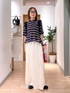 「LOWRYS FARM（ローリーズファーム）のストレッチサテンスカート　 290120（スカート、ホワイト系）」を使った、y_nさん（レディース・163cm）の夏コーディネート