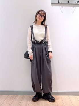 「LOWRYS FARM（ローリーズファーム）のウエストフリルサロペット　130967（ワンピース）」を使った、y_nさん（レディース・163cm）の秋コーディネート