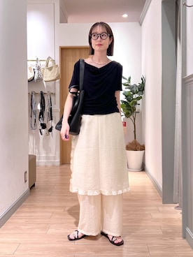 「LOWRYS FARM（ローリーズファーム）のスタイルＵＰクロスカップキャミ　100757（Tシャツ/カットソー、ブラック系）」を使った、y_nさん（レディース・163cm）の夏コーディネート
