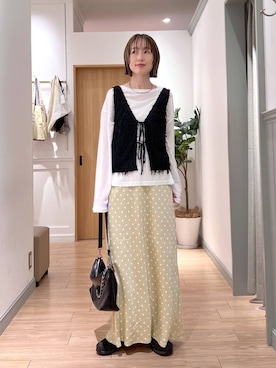 「LOWRYS FARM（ローリーズファーム）のスタイルＵＰクロスカップキャミ　100757（Tシャツ/カットソー、ホワイト系）」を使った、y_nさん（レディース・163cm）の春コーディネート