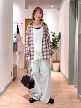 「LOWRYS FARM（ローリーズファーム）のスタイルＵＰクロスカップキャミ　100757（Tシャツ/カットソー、ブラック系）」を使った、y_nさん（レディース・163cm）の春コーディネート