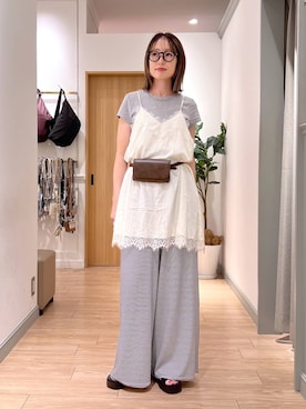 「LOWRYS FARM（ローリーズファーム）のボーダーカットギャザーパンツ  1056895（その他パンツ、ホワイト系）」を使った、y_nさん（レディース・163cm）の夏コーディネート