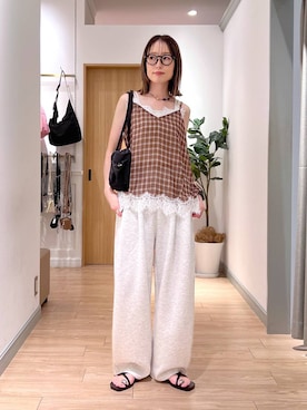 「LOWRYS FARM（ローリーズファーム）のスタイルＵＰクロスカップキャミ　100757（Tシャツ/カットソー、ホワイト系）」を使った、y_nさん（レディース・163cm）の夏コーディネート