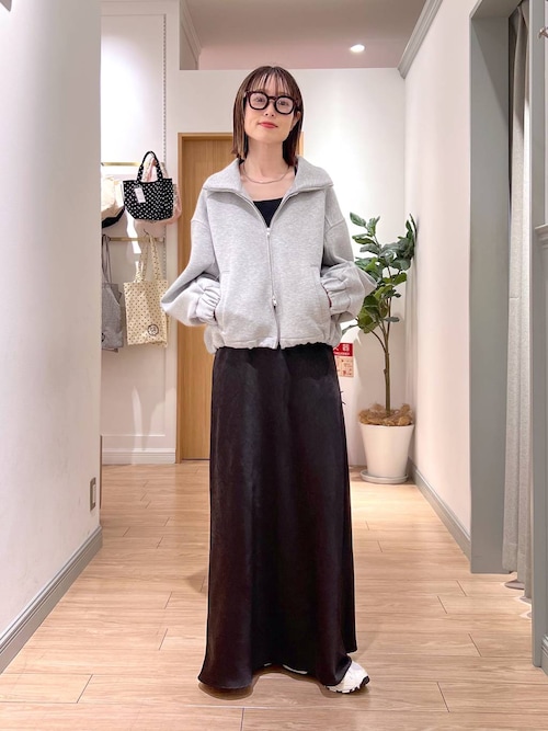 新品☆ ANAYI タフタフードブルゾン/セオリー、23区、ロペ、セルフォード LOWRYS FARM（ローリーズファーム） ブルゾン アウター ダンボール
