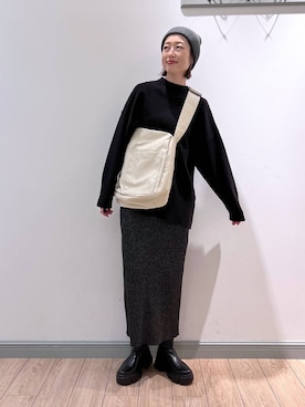 「アイテム（ニットキャップ/ビーニー、グレー系）」を使った、y_nさん（レディース・163cm）の冬コーディネート