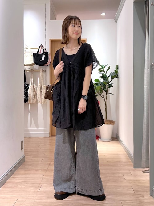 LOWRYS FARM シャーリングチュニックフレンチスリーブ　ブラック 楽天市場】シャーリングチュニックフレンチスリーブ LOWRYS FARM