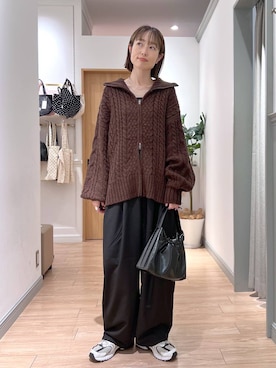 「アイテム（チョーカー）」を使った、y_nさん（レディース・163cm）の秋コーディネート