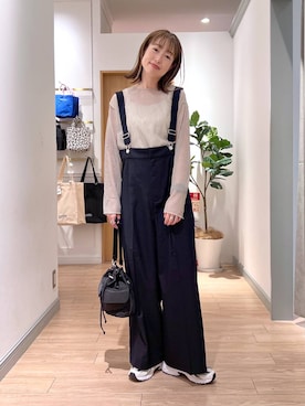 「アイテム（オールインワン・サロペット、ブルー系）」を使った、y_nさん（レディース・163cm）の秋コーディネート