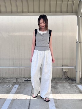 「LOWRYS FARM（ローリーズファーム）のカットイージーカーブパンツ 292362（スウェットパンツ、グレー系）」を使った、y_nさん（レディース・163cm）の夏コーディネート