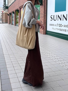 「LOWRYS FARM（ローリーズファーム）のTote bag 1056921（トートバッグ、ベージュ系）」を使った、y_nさん（レディース・163cm）の秋コーディネート