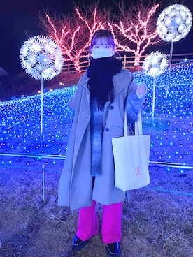 「KBF（ケイビーエフ）のアイテム（ニット/セーター、グレー系）」を使った、ぶくろさん（レディース・150cm）の冬コーディネート