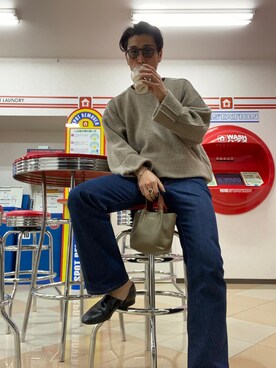 「YOKE（ヨーク）のアイテム（ニット/セーター、ベージュ系）」を使った、hayate178wearさん（メンズ・177cm）の春コーディネート