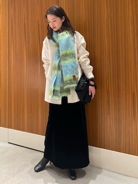 「トゥモローランド」｜「アイテム（帽子）」を使った、Matsuyama_TOMORROWLANDさん（レディース・162cm）の冬コーディネート