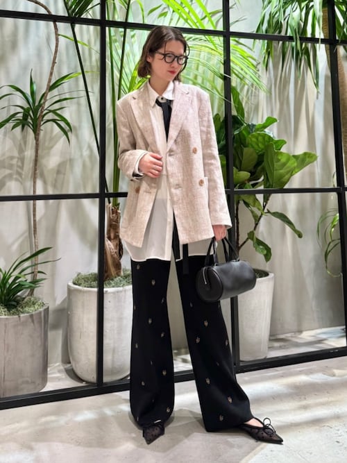 CABaN（キャバン） パンツ コットンカシミヤ エンブロイダリーニット