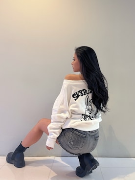 「アイテム（デニムスカート）」を使った、harukaさん（レディース・157cm）の春コーディネート