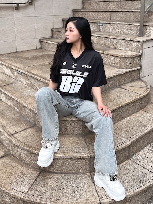 BEGUILE 82SPORTY VネックBIG Tシャツ