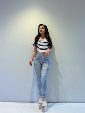 「GYDA（ジェイダ）のアイテム（チューブトップ）」を使った、harukaさん（レディース・157cm）の夏コーディネート